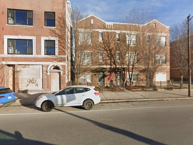 House image located at Chicago, IL 60612