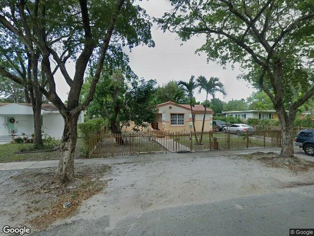 House image located at Miami, FL 33161
