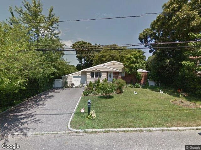 House image located at Bay Shore, NY 11706