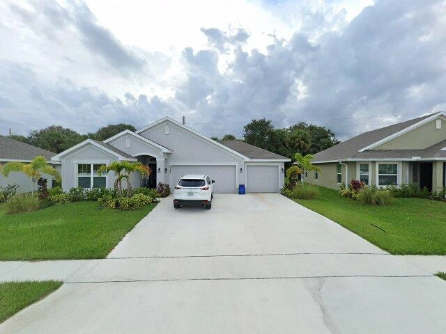 House image located at Fort Pierce, FL 34951