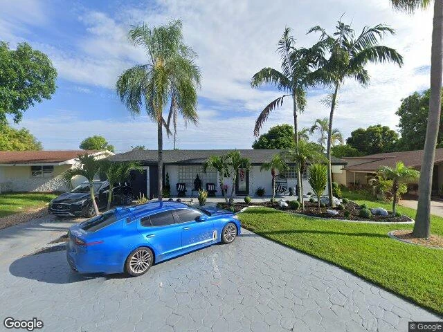 House image located at Hollywood, FL 33023