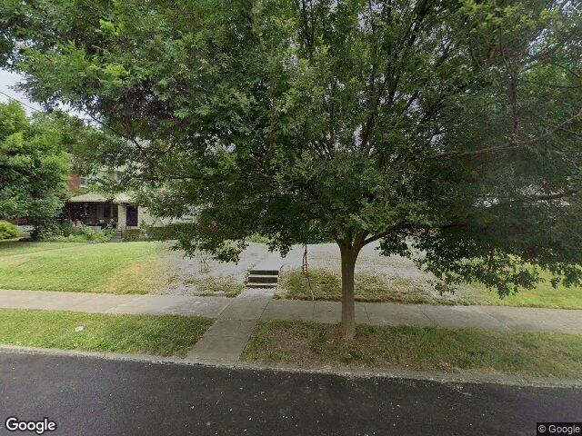 House image located at Louisville, KY 40211