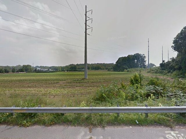 House image located at Bridgeport, CT 06610