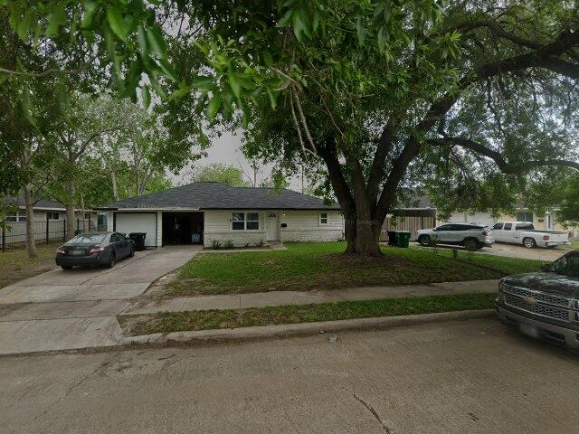 House image located at Houston, TX 77045