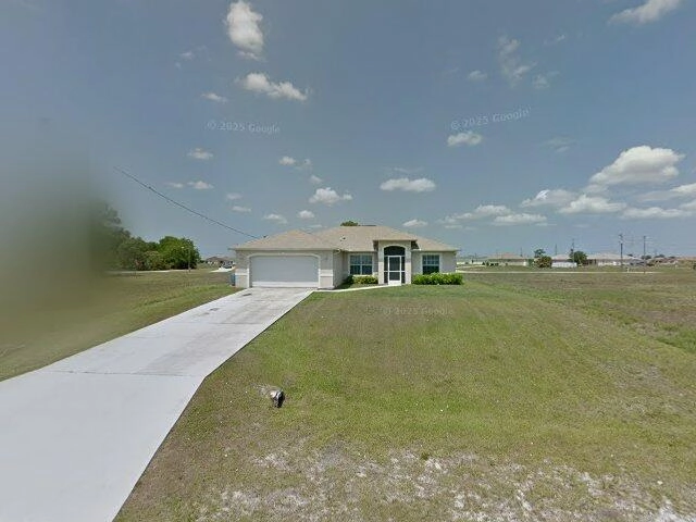 House image located at Cape Coral, FL 33993