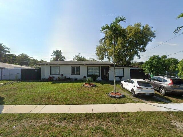 House image located at Hollywood, FL 33023