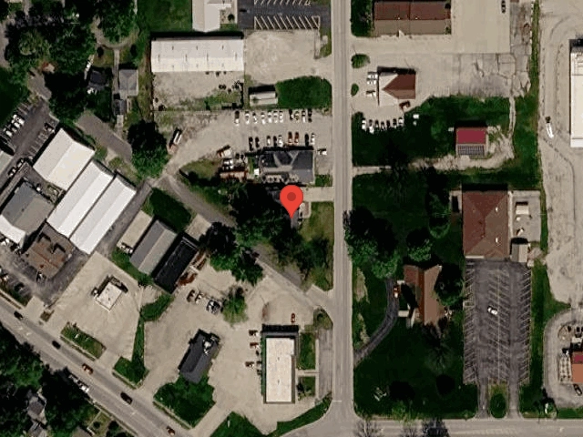 House image located at Taylorville, IL 62568