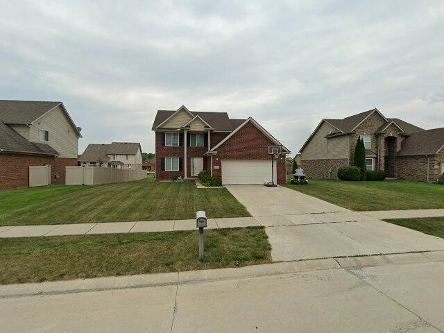 House image located at Rockwood, MI 48173