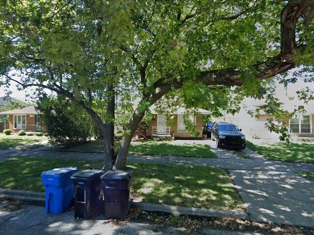 House image located at Chicago, IL 60643