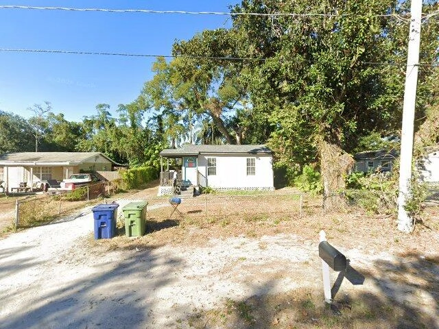 House image located at Tampa, FL 33612