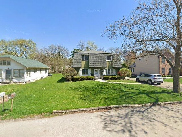 House image located at Aurora, IL 60505