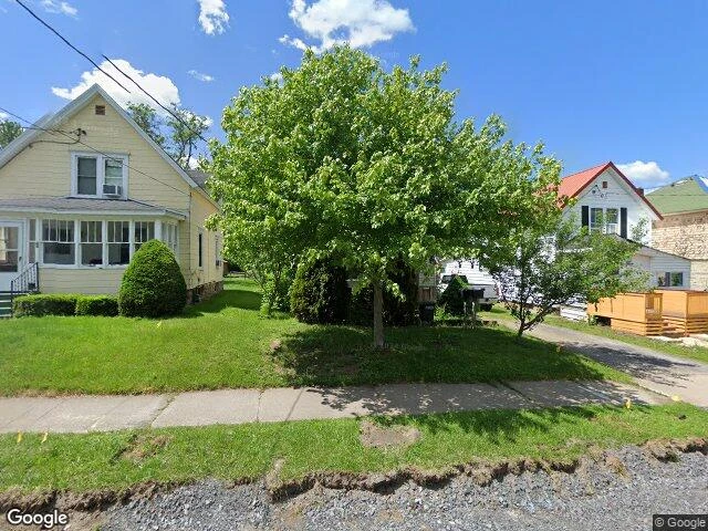 House image located at Massena, NY 13662