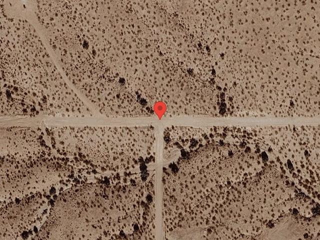 House image located at Golden Valley, AZ 86413