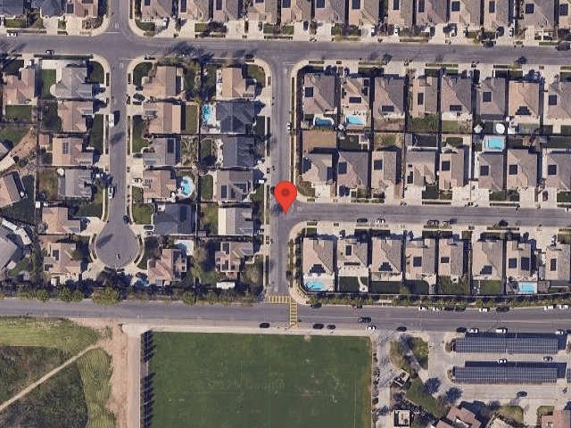 House image located at Tulare, CA 93274