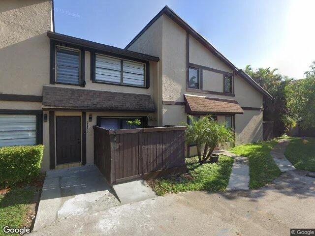 House image located at Hollywood, FL 33024