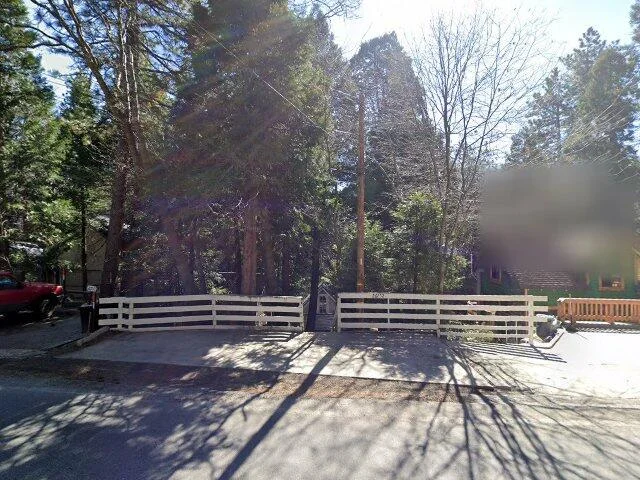 House image located at Twin Peaks, CA 92391