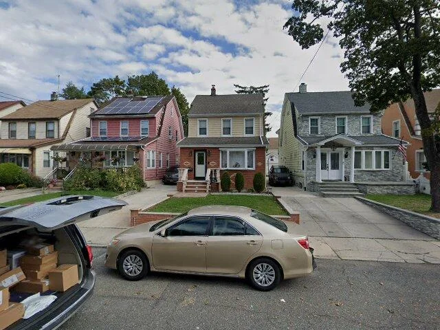 House image located at Saint Albans, NY 11412