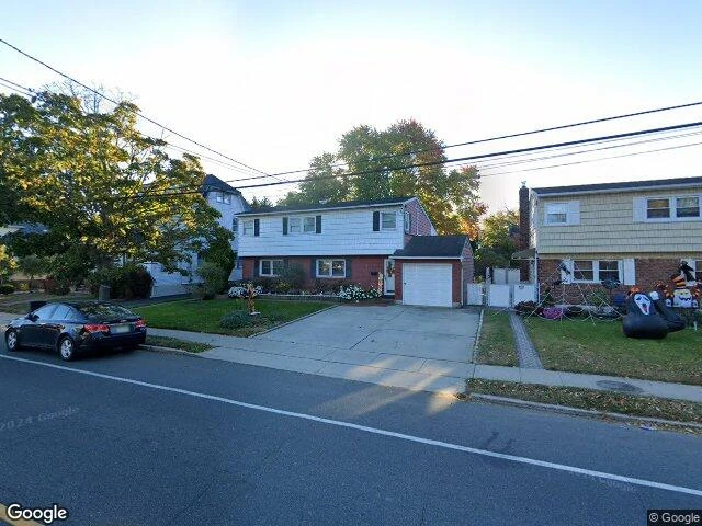 House image located at Lynbrook, NY 11563