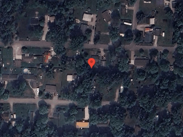 House image located at Sanford, MI 48657