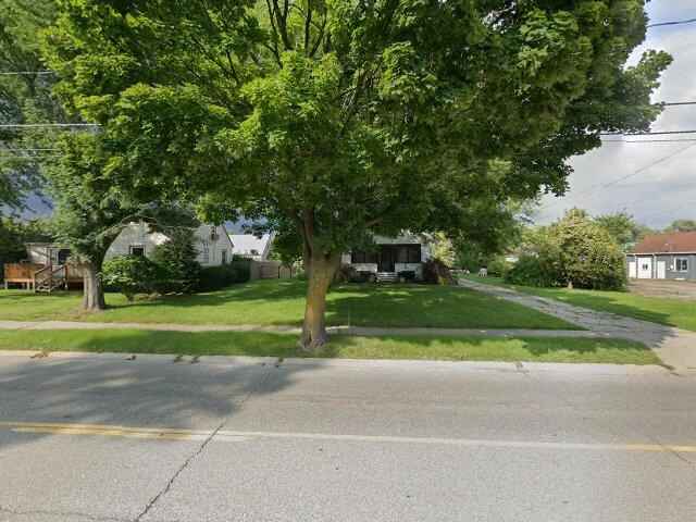 House image located at Saginaw, MI 48602