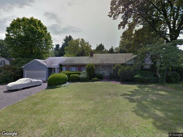 House image located at Sea Cliff, NY 11579