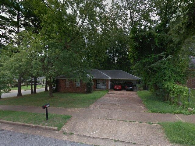 House image located at Memphis, TN 38128
