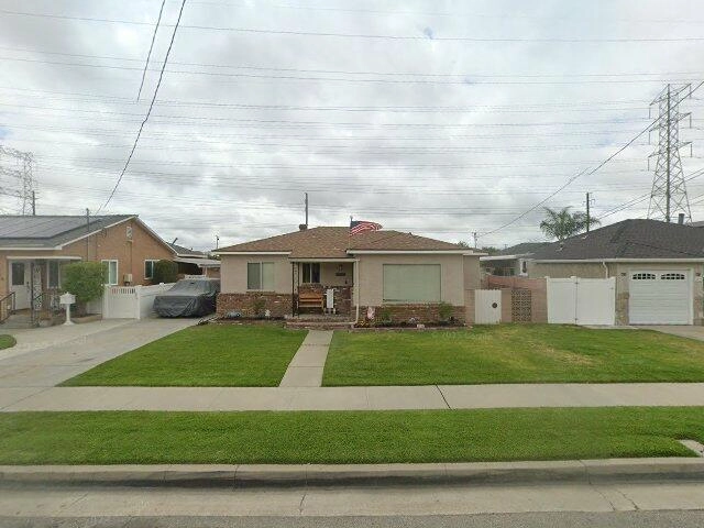 House image located at Lakewood, CA 90713