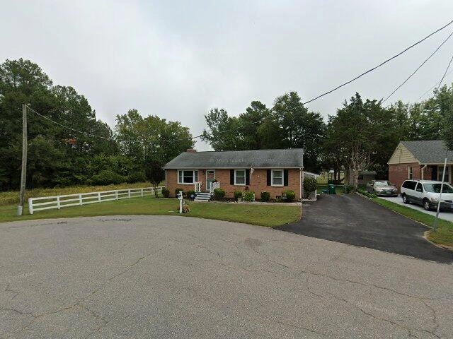 House image located at Altadena, CA 91001