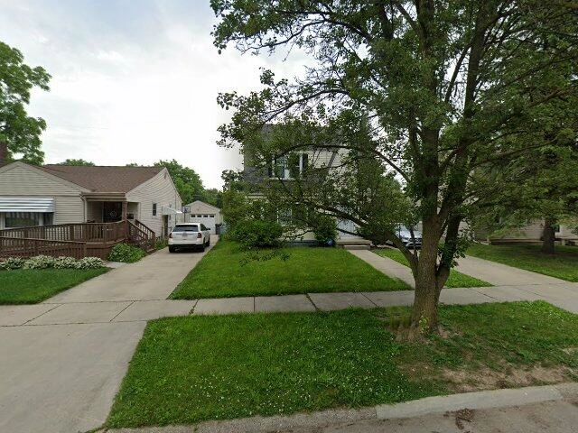 House image located at Flint, MI 48503