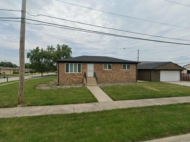 House image located at South Holland, IL 60473