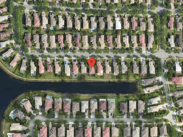 House image located at Hollywood, FL 33027