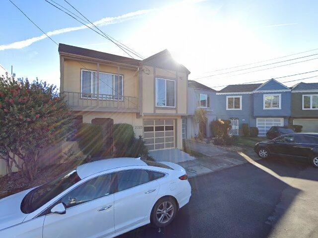 House image located at Oakland, CA 94606