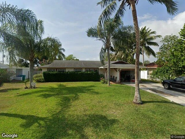 House image located at Boynton Beach, FL 33435