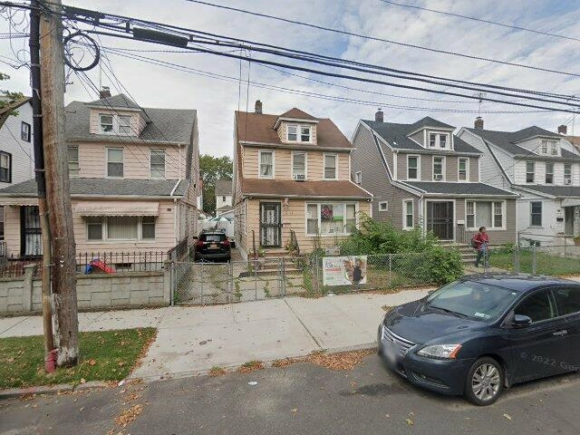 House image located at Saint Albans, NY 11412