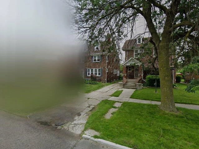 House image located at Detroit, MI 48206