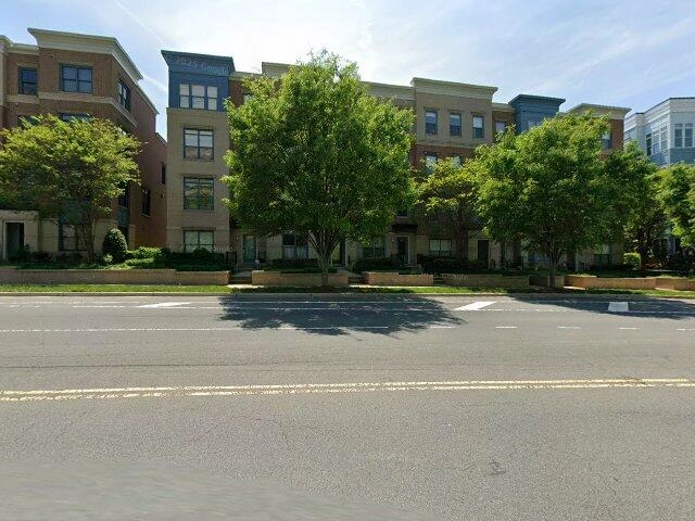 House image located at Fairfax, VA 22033