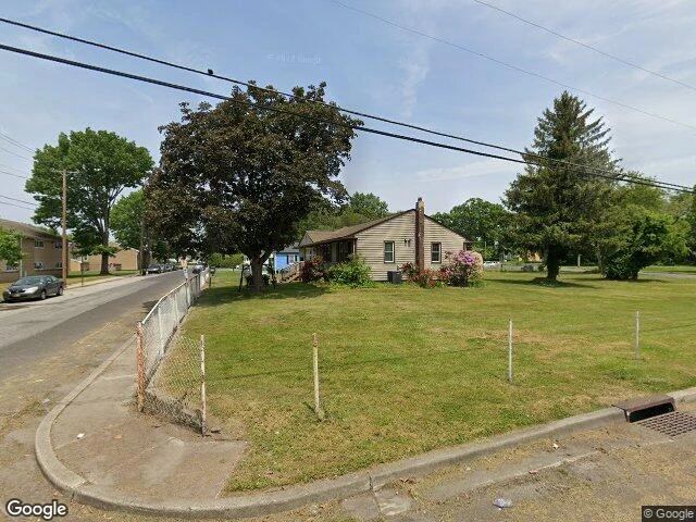 House image located at Penns Grove, NJ 08069