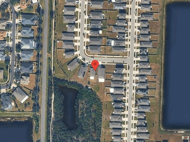 House image located at Ruskin, FL 33570