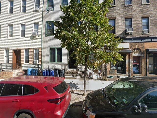 House image located at Johnston, RI 02919