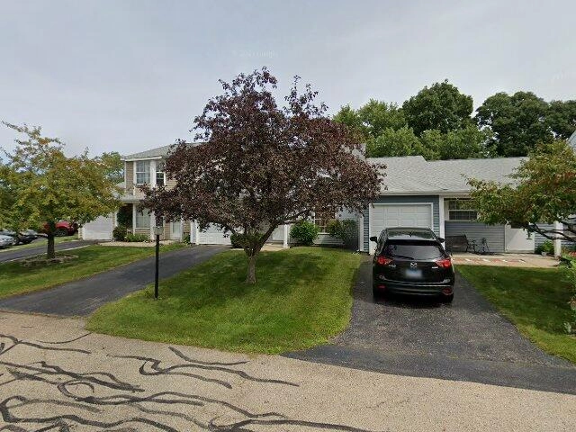 House image located at Island Lake, IL 60042