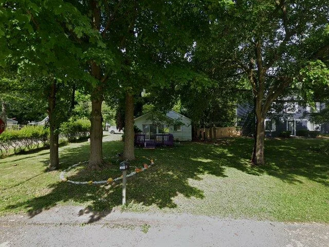 House image located at West Bloomfield, MI 48324