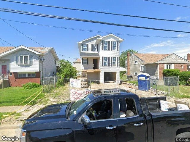 House image located at Freeport, NY 11520