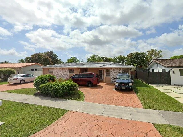 House image located at Miami, FL 33165