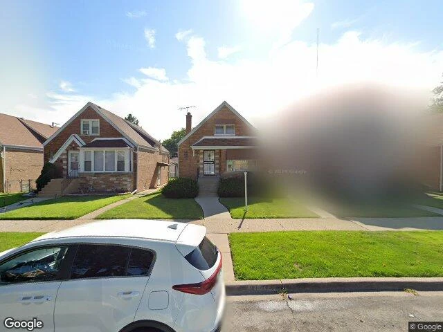 House image located at Chicago, IL 60652