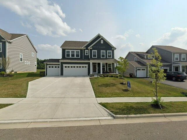 House image located at Pickerington, OH 43147