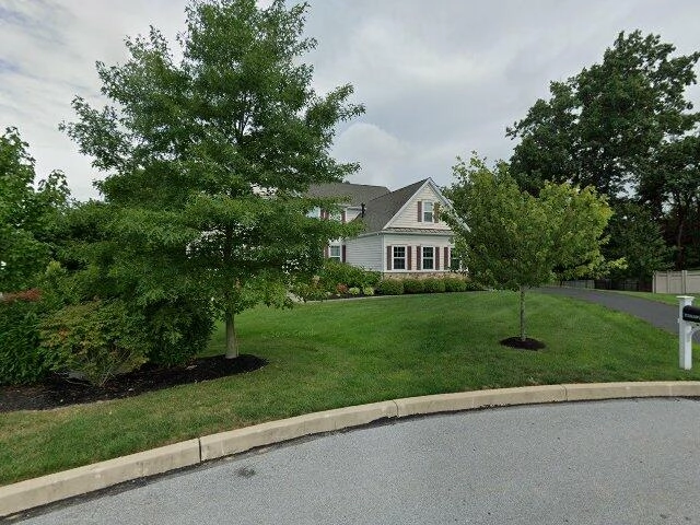 House image located at Somerset, NJ 08873