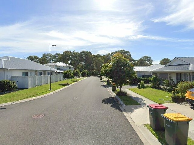 House image located at Massapequa, NY 11758