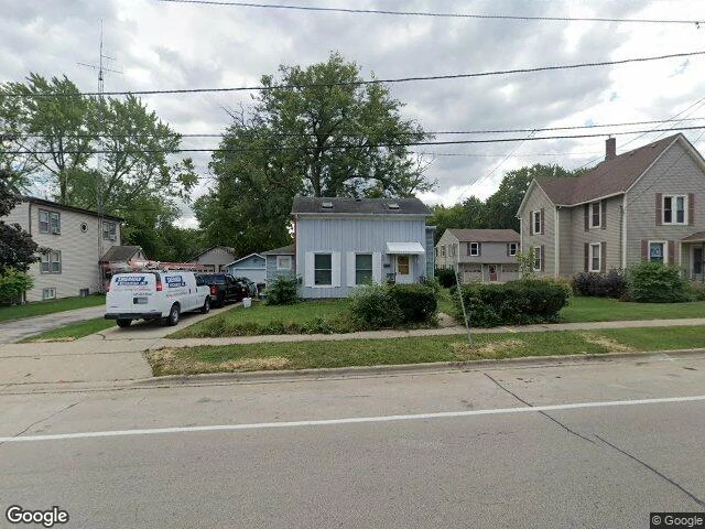 House image located at Woodstock, IL 60098