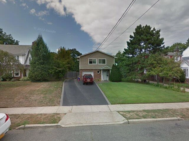 House image located at Freeport, NY 11520