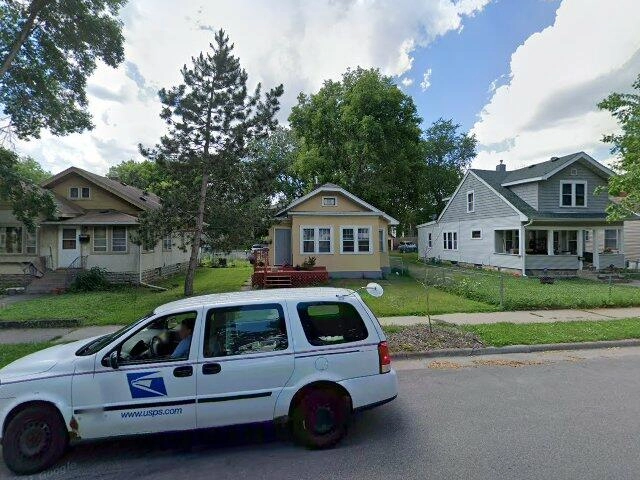 House image located at Minneapolis, MN 55412